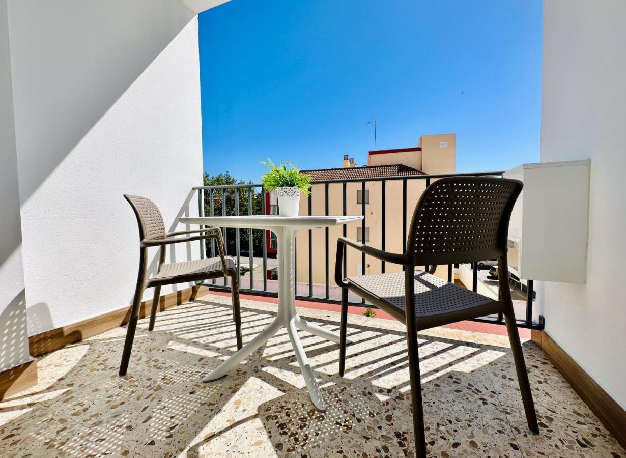 Apartamentos Turisticos Santo Rostro Chipiona Exteriör bild