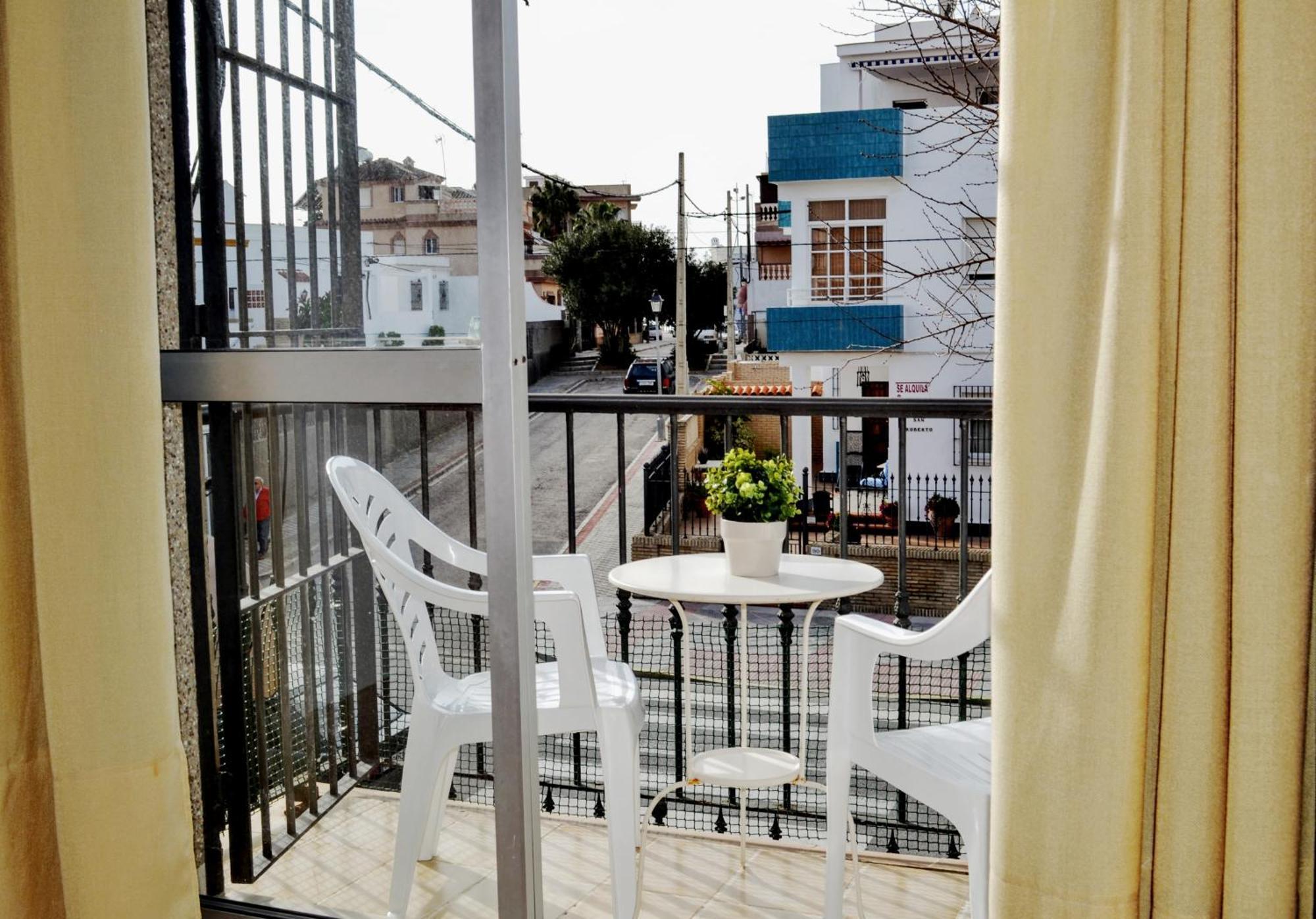 Apartamentos Turisticos Santo Rostro Chipiona Rum bild