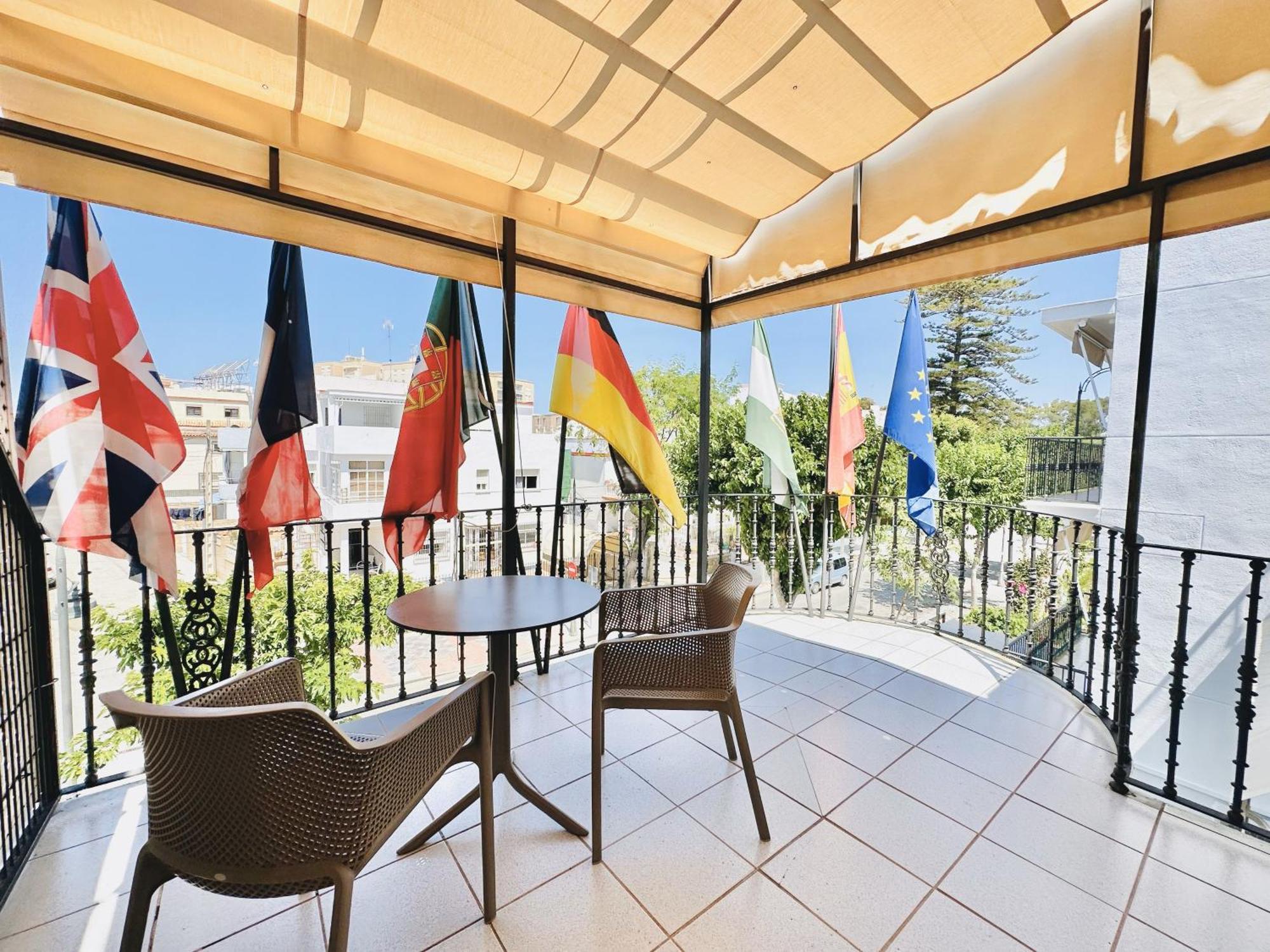 Apartamentos Turisticos Santo Rostro Chipiona Exteriör bild